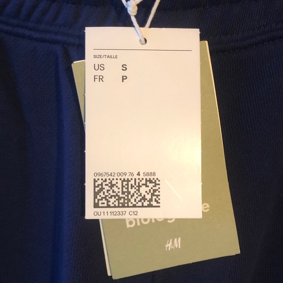 H & M 2-PIECE SWEATSHIRT AND JOGGERS SET - Picture 8 of 13